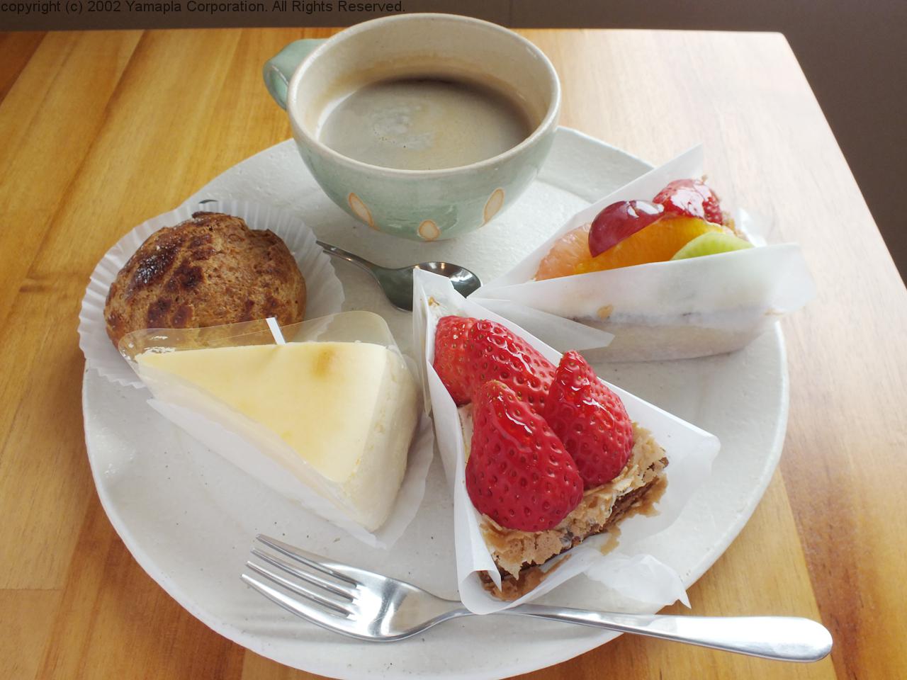 ステキなケーキがいっぱい 北欧風カフェ 滋賀ガイド