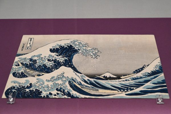 富嶽三十六景　神奈川沖浪裏　葛飾北斎画　山口県立萩美術館・浦上記念館所蔵（前期展示）