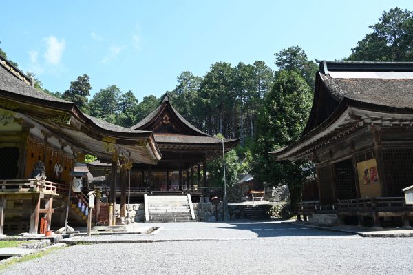 日吉大社東本宮