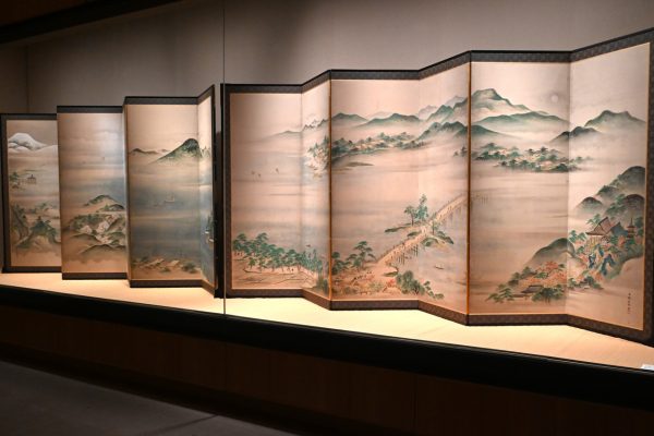 近江八景図屏風　吉田元陳筆　江戸時代　 滋賀県立琵琶湖文化館蔵（10月19日迄）