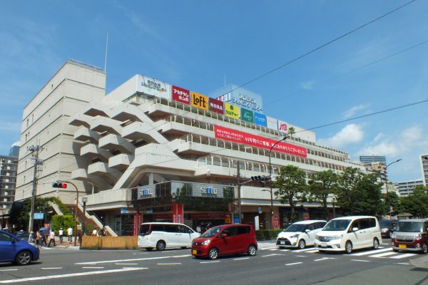 物語に度々登場する、2020年閉店した西武大津店