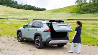 RAV4 Adventure（4WD）