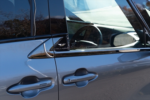 ヴェルファイア