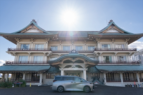 柳が崎湖畔公園 びわ湖大津館