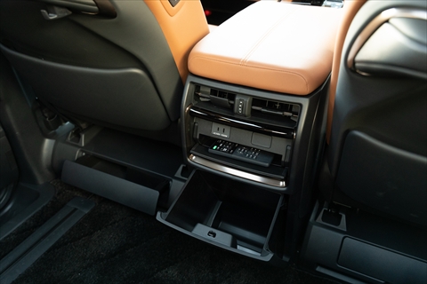 ヴェルファイア