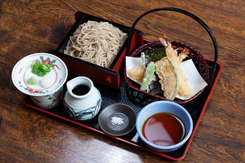 坂本四丁目 手打蕎麦鶴㐂