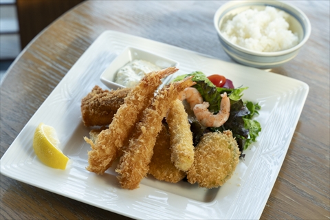 京都モダンテラス